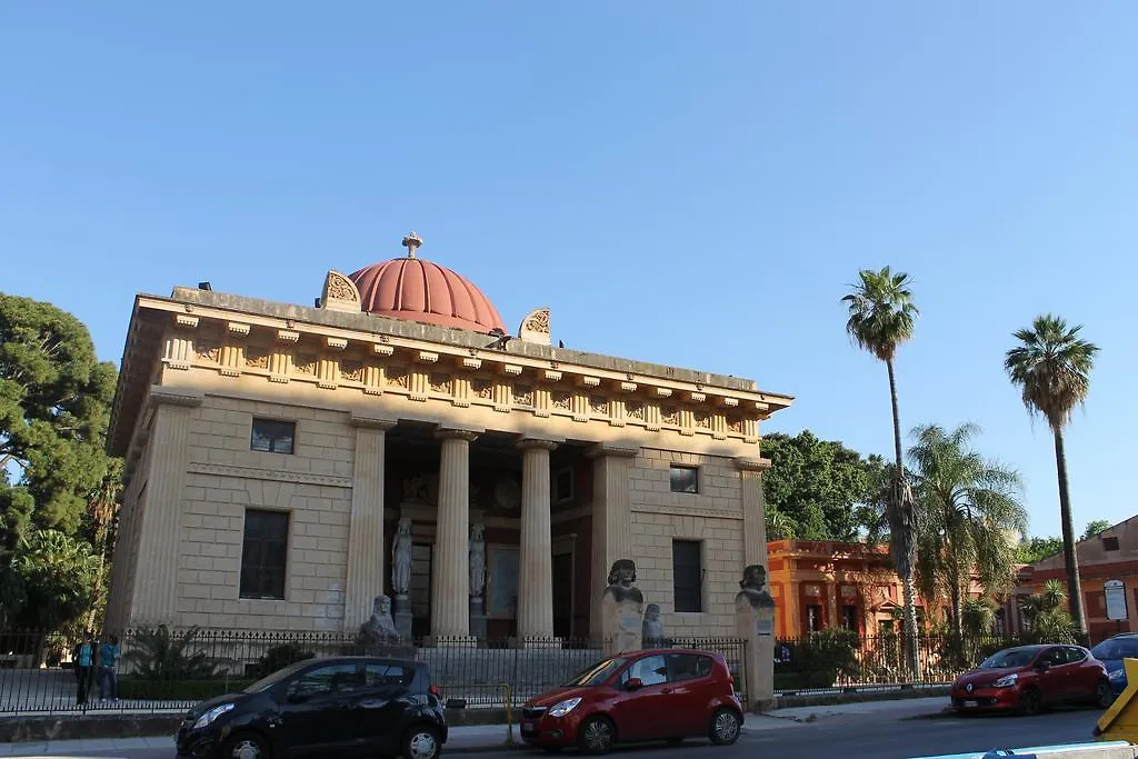 فندق باليرموفي  La Foresteria Del Cassaro261 إيطاليا